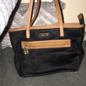 Michael Kors tote